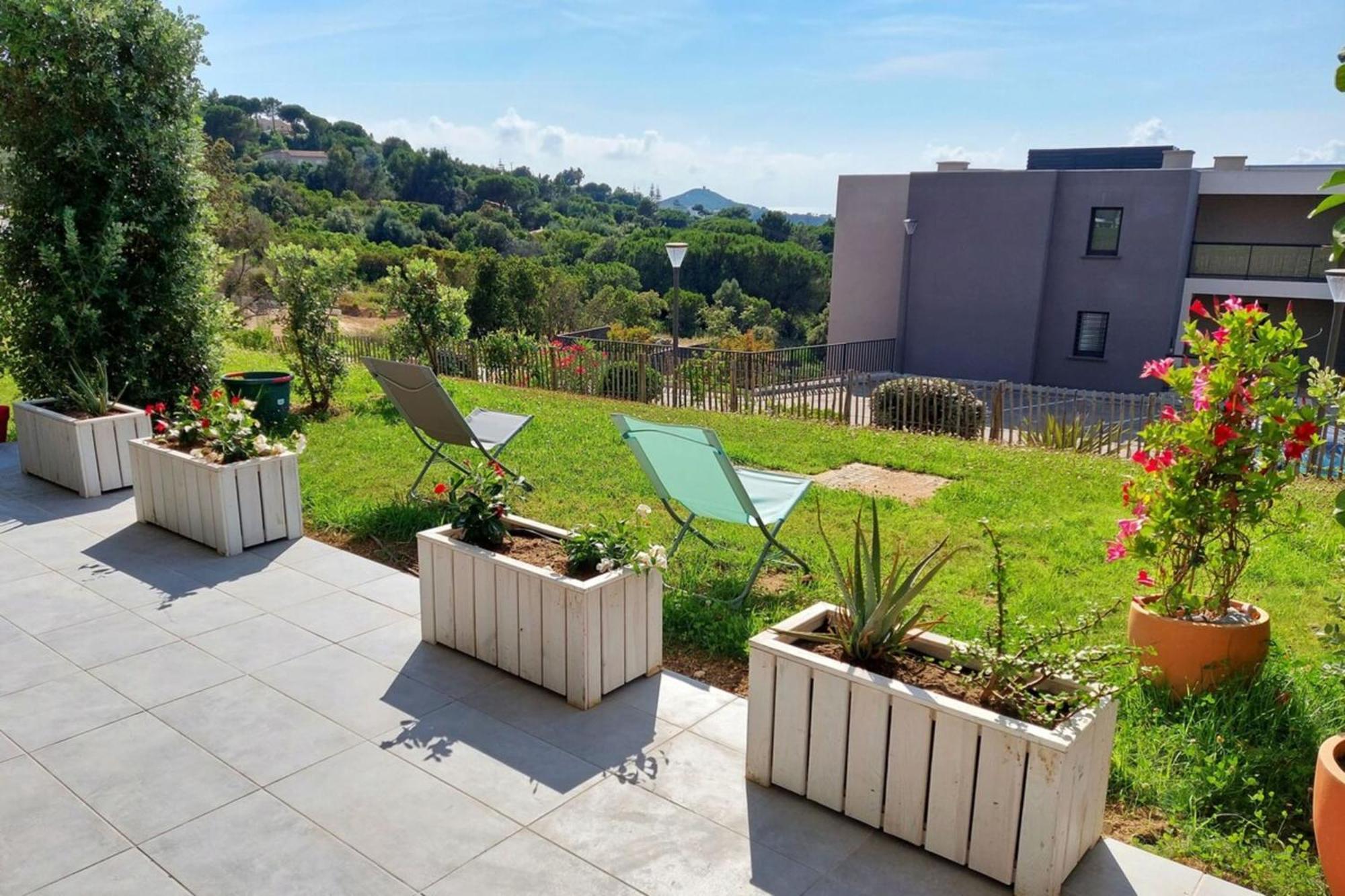 Kiara - Beach By Foot Terrace Isolella - By Tgb Pietrosella Exterior foto